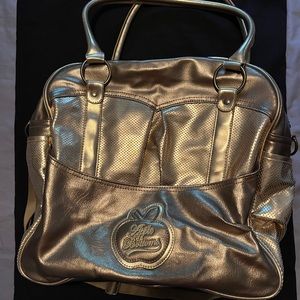 Classic Apple Bottom’s carryall bag with shoulder strap excellent condition